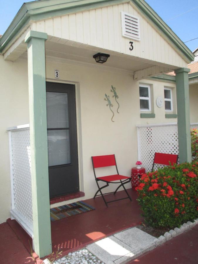 Gulf Gardens Cottage #3 St. Pete Beach Exterior photo